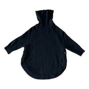 Old navy maternity turtleneck